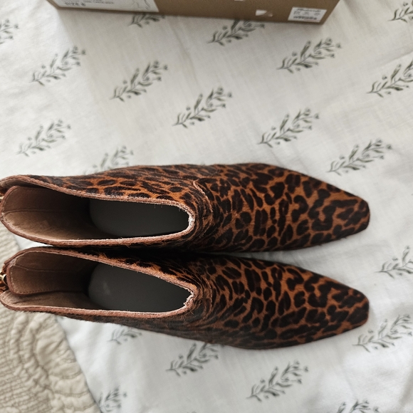 Madewell Leopard Ankle Boots - Picture 2 of 6